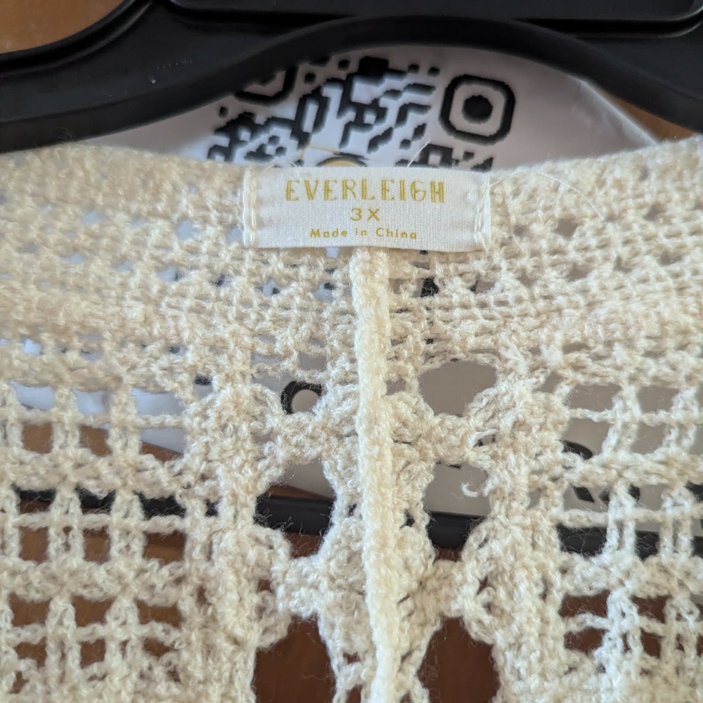 Everleigh Crochet Cardigan - Cream and Black - Picture 2 of 2